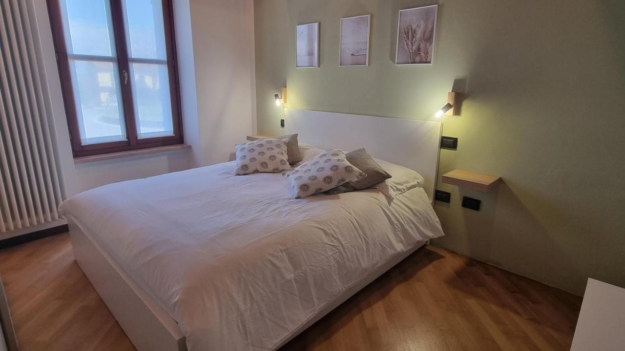 Casa Chiara A Valeggio Sul Mincio Appartement Buitenkant foto